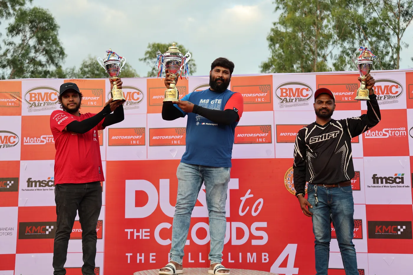 Trophy presentation at Dust to the Clouds 4